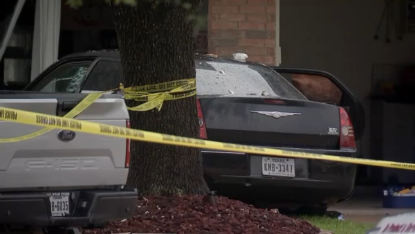2 men shot in botched drug deal that ended with car crash into North Harris County home, HCSO says