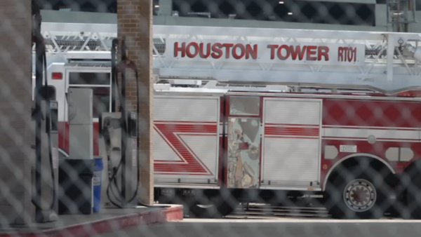 Houston’s new $1.5 million ladder truck too big to fit inside station, HFD says
