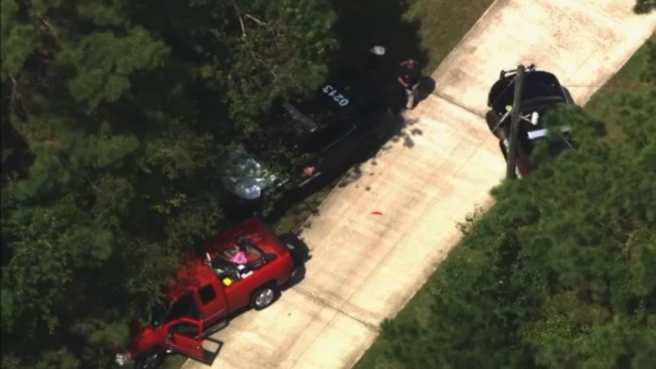 Man shot himself during chase following traffic stop on Huffman Cleveland Road in northeast Harris County, DPS says