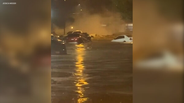 Arizona flash flooding: 4 dead after flooding in Globe and historic mining town of Miami