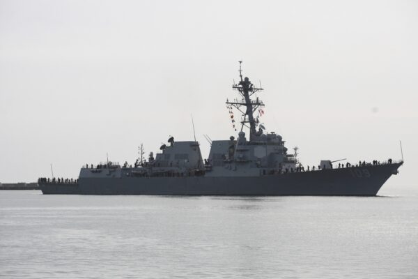 2 Venezuelan military aircraft flew near US Navy vessel in ‘highly provocative move,’ Pentagon says
