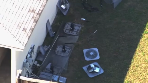 2 arrested for allegedly stealing from model homes in Spring, Pct. 4 says