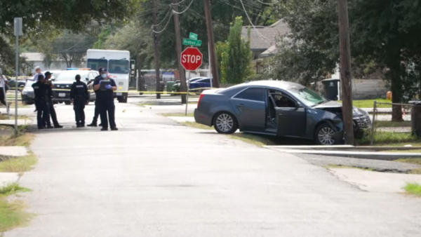 Driver killed in Sunnyside shootout, HPD says
