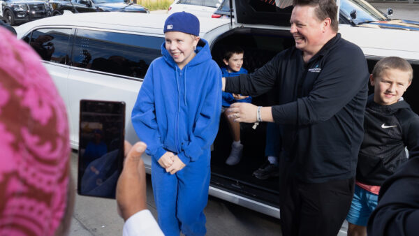 Girl injured in Annunciation Catholic School mass shooting in Minneapolis returns home from the hospital