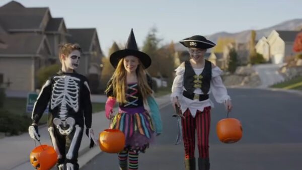 Halloween 2025: Why candy is getting more expensive and less chocolate-y