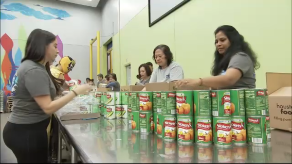 Houston Food Bank Donations: ABC13’s Share Your Holidays to help tackle food insecurity with goal of creating over 1 million meals