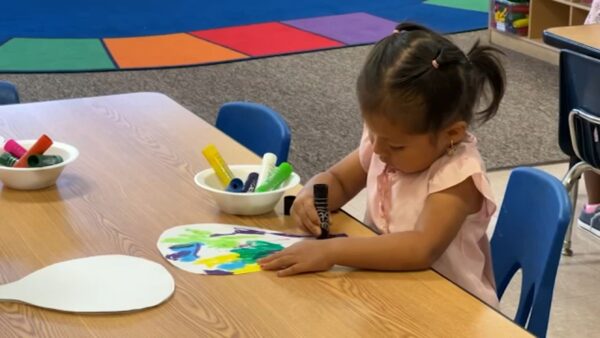 Some Head Start preschools shutter as government shutdown continues