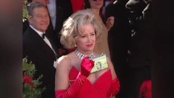 Sally Kirkland, stage and screen star who earned an Oscar nomination in ‘Anna,’ dies at age 84