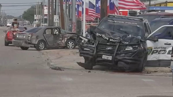 Civil trial continues for HPD officer who was speeding before deadly crash in 2021