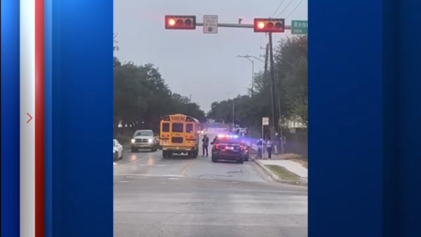 School bus driver arrested for assaulting officer on way to YES Prep Gulfton school on Glenmont, police say
