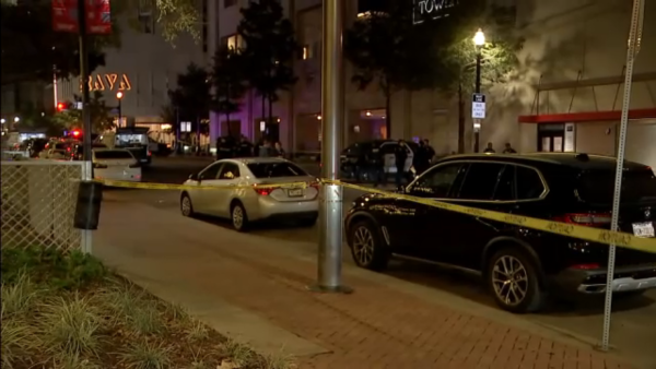 HPD officer stabbed in the head while responding to mental health call in Downtown Houston, police say
