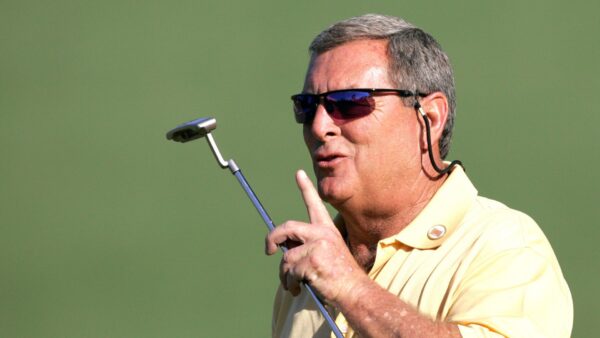 Fuzzy Zoeller, two-time major champion haunted by racist joke about Tiger Woods, dies at 74