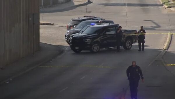 HPD investigating after one person confirmed dead after Houston police officer discharges weapon on E Crosstimbers