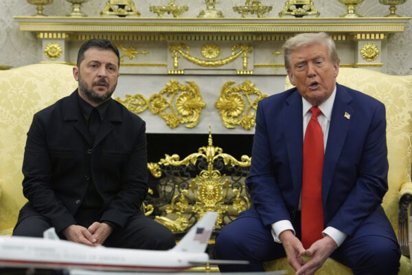 Zelenskyy says he will meet with Trump in Florida on Sunday for talks on Ukraine security guarantees