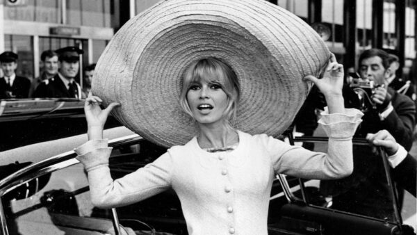 Brigitte Bardot, 1960s sultry sex symbol turned militant animal rights activist dies at 91, starred in ‘And God Created Woman’