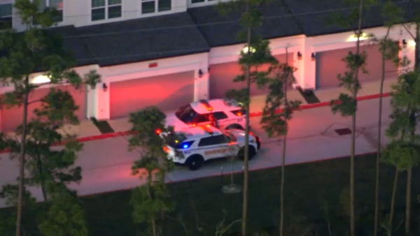 2 juveniles in custody, 1 at large after shooting leaves boy injured on Greens Road in Atascocita, HCSO says